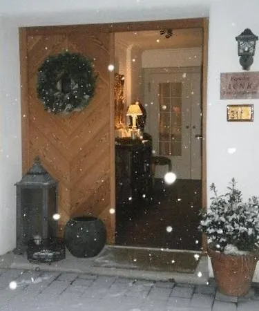 Freundsheimhof Apartmán *